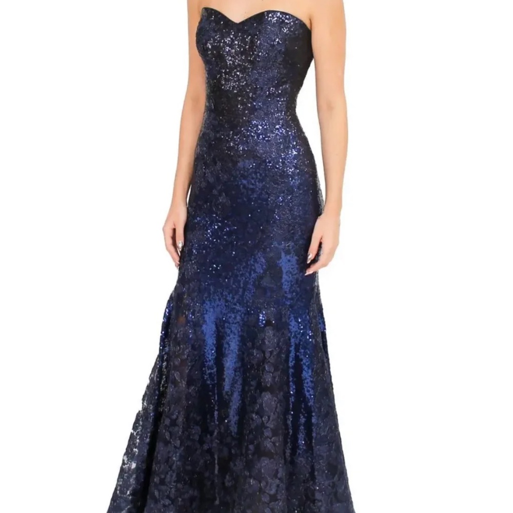 Strapless sequin Gown